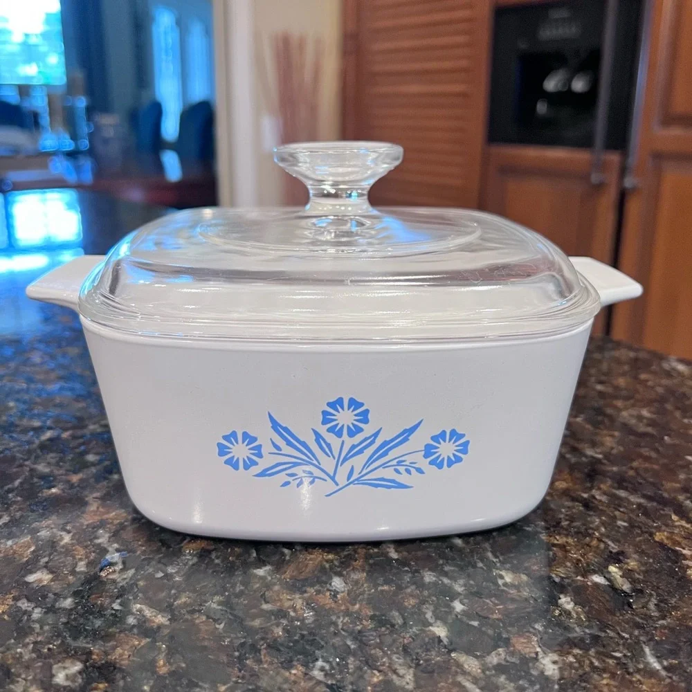 Vintage Corningware Blue Cornflower 1 1/2 Quart, Corningware A-2-B‎